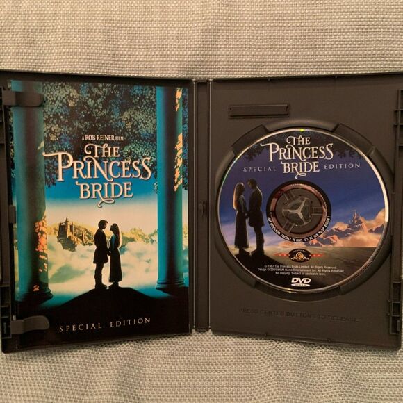 DVD Movie Bundle of 6 Family Movies - Picture 8 of 14